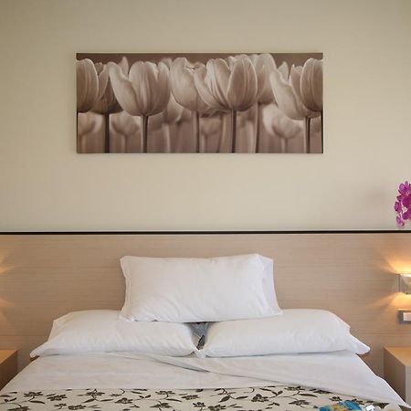 Albergo Borgonovo Badia  Pokoj fotografie